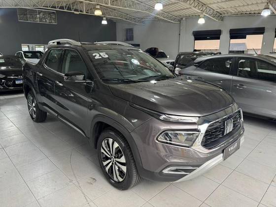 FIAT TORO 1.3 TURBO 270 FLEX VOLCANO AT6 FIAT TORO 1.3 TURBO 270 FLEX VOLCANO AT6